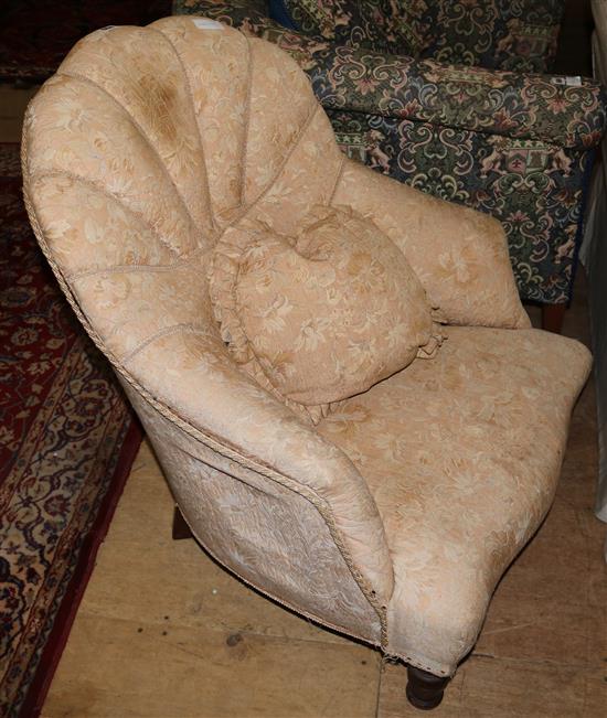 Late Victorian shell back nursing chair(-)